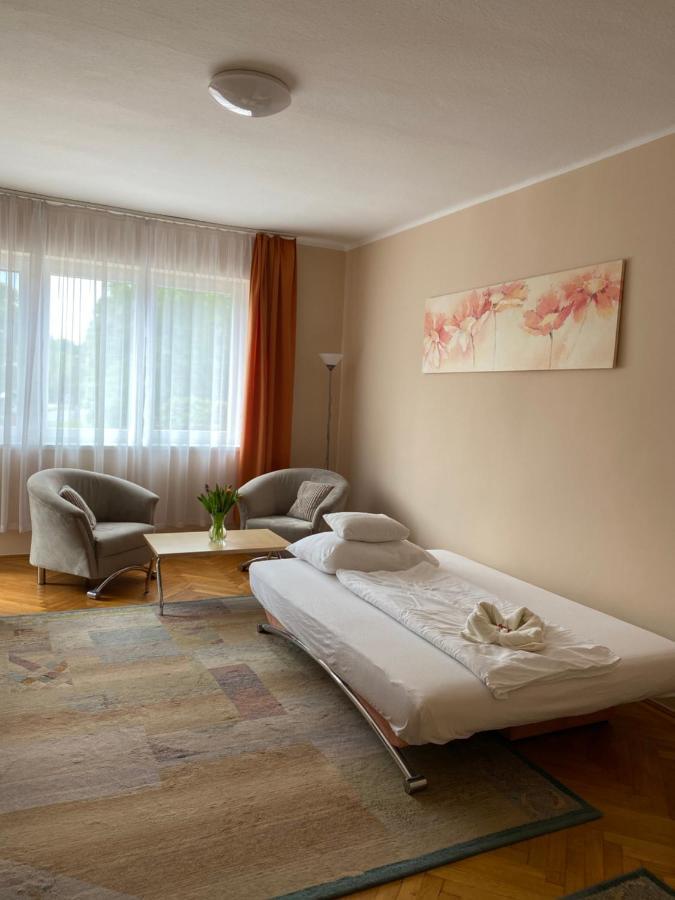 Centroom Нагиканиша Екстериор снимка
