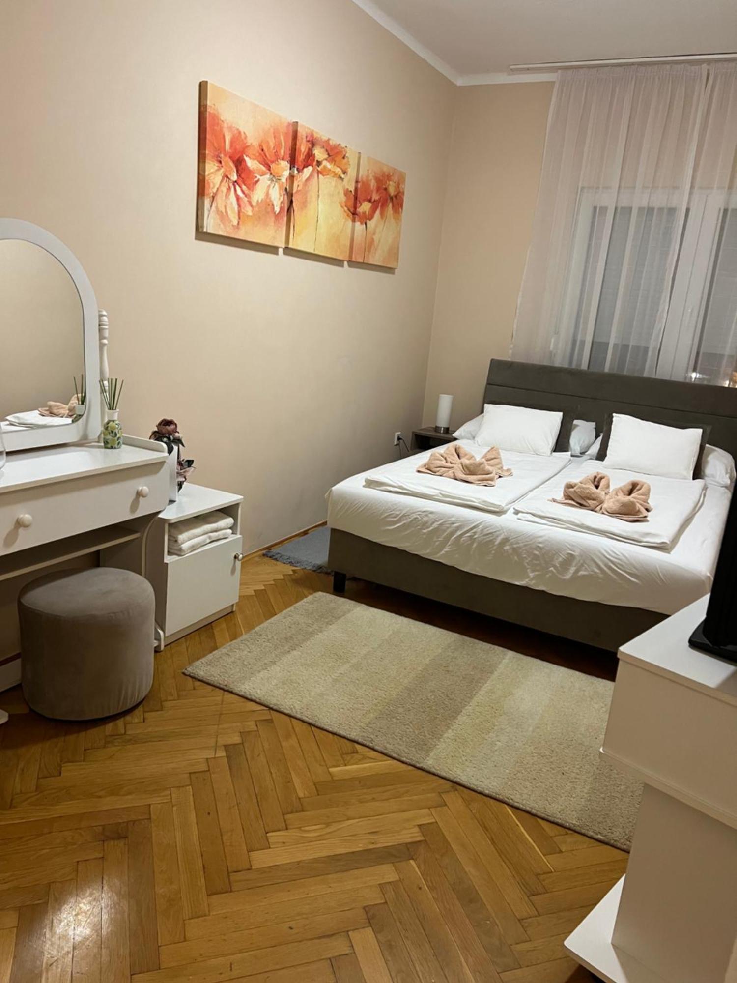Centroom Нагиканиша Екстериор снимка