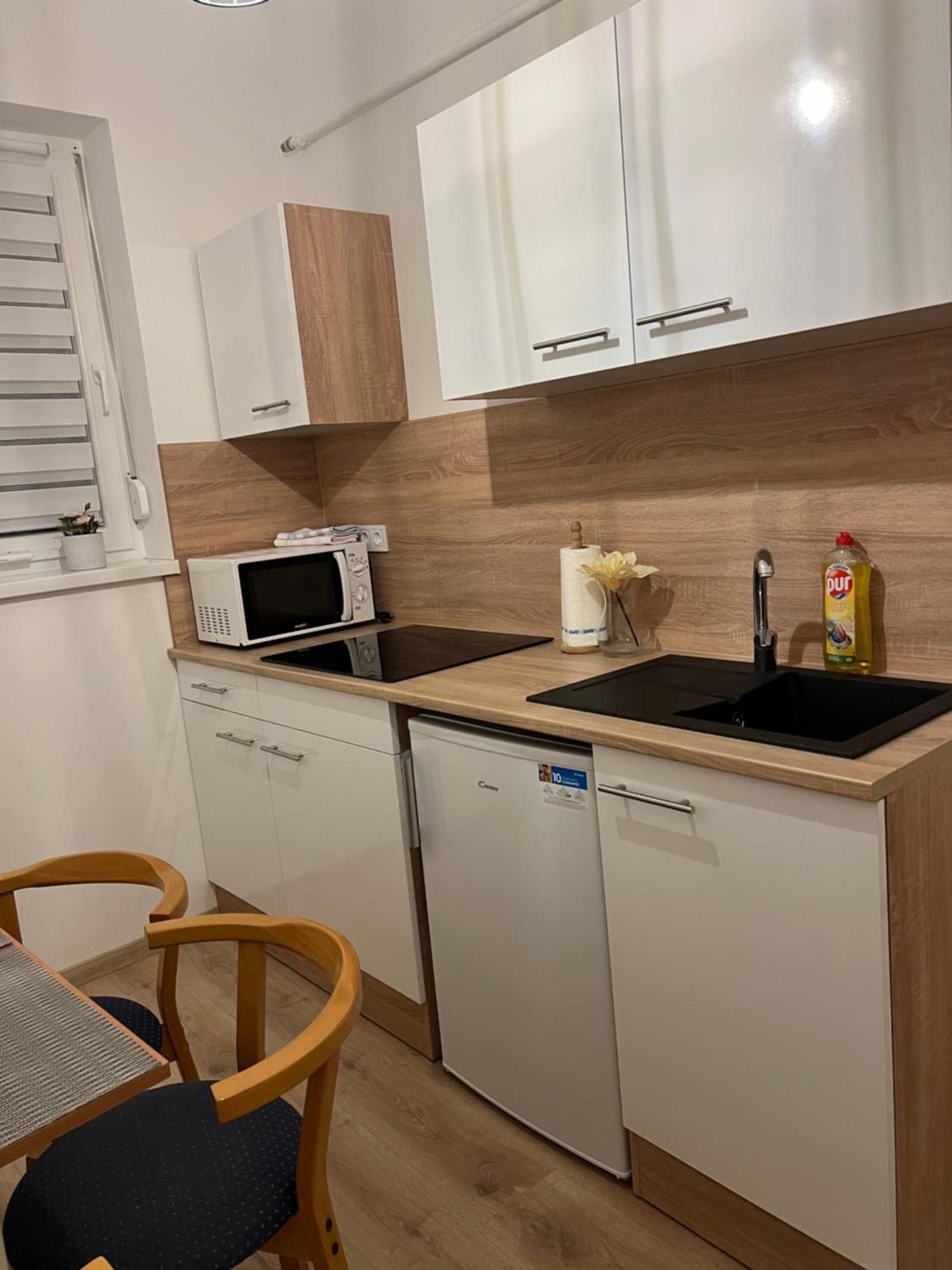 Centroom Нагиканиша Екстериор снимка